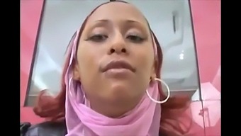 Arab Teen With Large Breasts Receives Facial From Her Partner