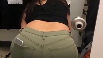 I Had Sex With A Store Worker At The Shopping Center