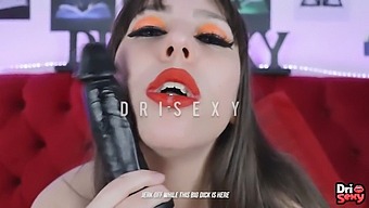 不忠丈夫的羞辱| 迷人的棕发女郎 | 英文字幕