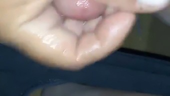 自慰缓解性紧张