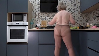 Morning Delight: Curvy Wife In Kitchen Tease With Nylon Pantyhose And Big Assets