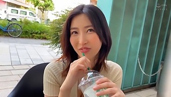 全高清视频中的同性恋自慰和肛交游戏